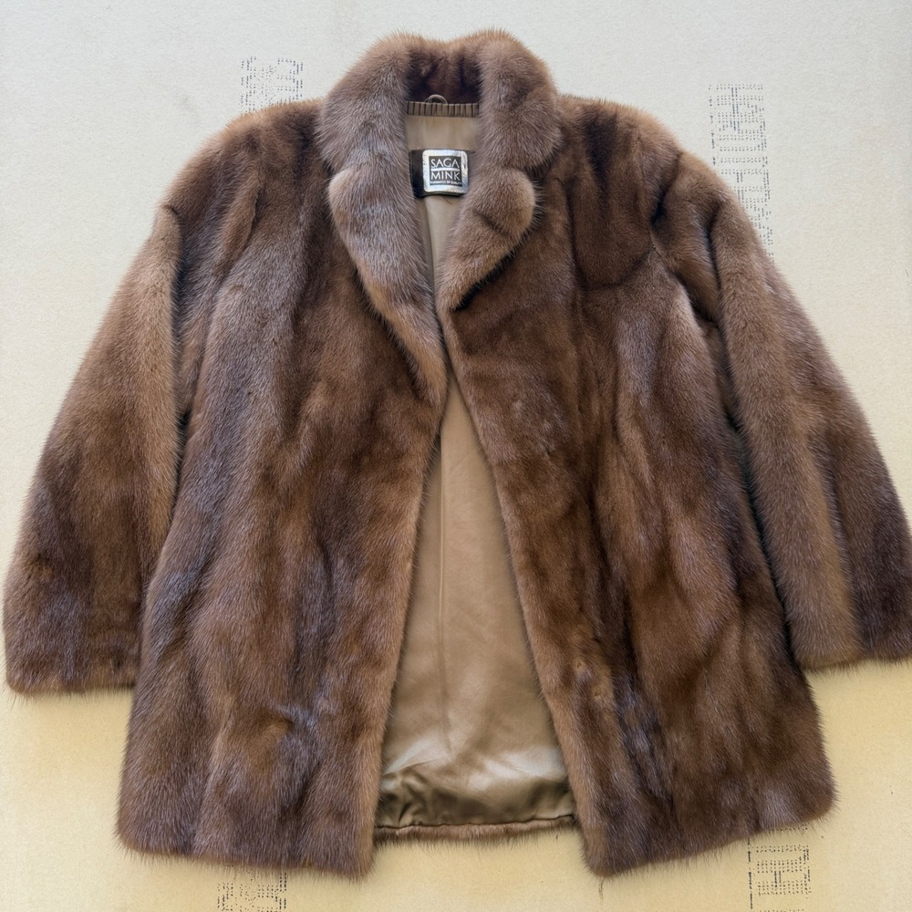 Vintage 80's‎ Saga Mink Authentic Mink Coat NEAR MINT CONDITION